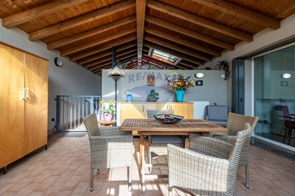 appartamento in vendita a Besana in Brianza