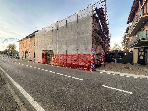 appartamento in vendita a Besana in Brianza in zona Villa Raverio