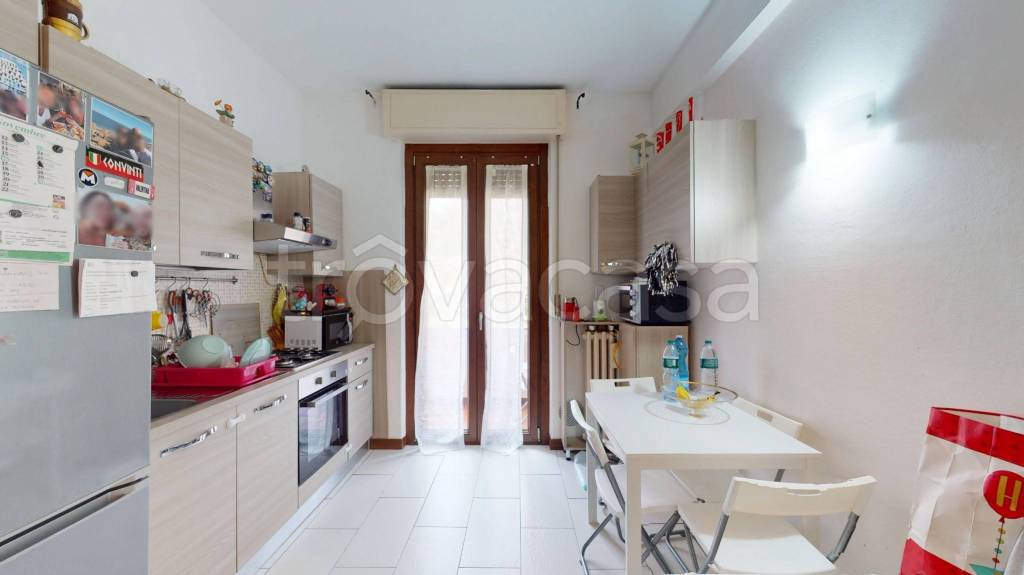 appartamento in vendita a Besana in Brianza in zona Calò