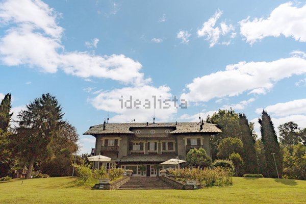 casa indipendente in vendita a Besana in Brianza