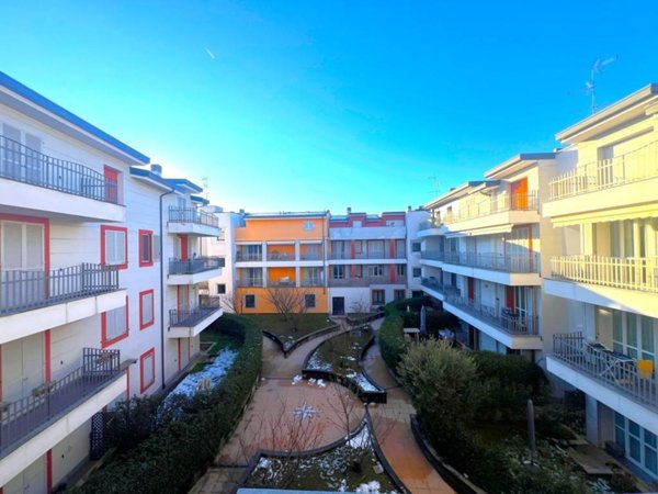 appartamento in vendita a Besana in Brianza