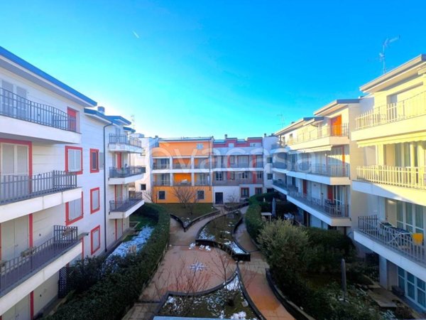 appartamento in vendita a Besana in Brianza