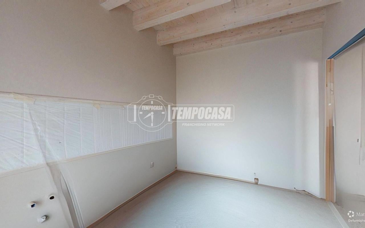 appartamento in vendita a Besana in Brianza