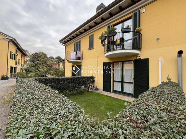 appartamento in vendita a Besana in Brianza
