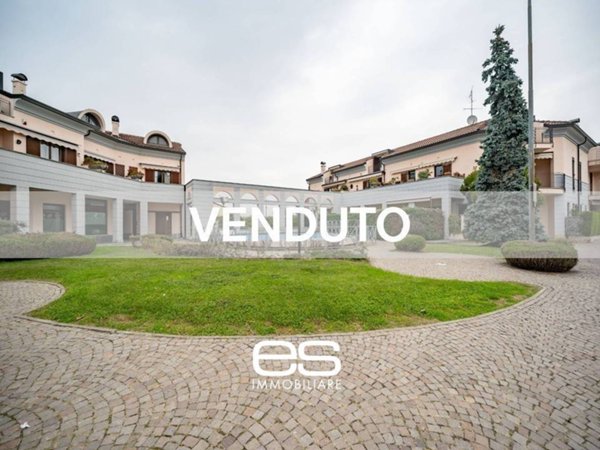 appartamento in vendita a Besana in Brianza