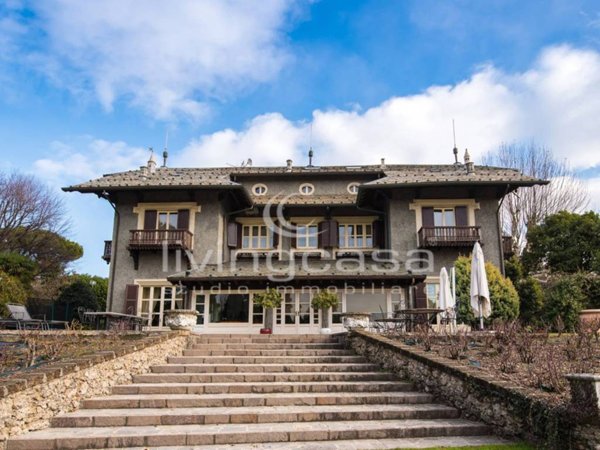 villa in vendita a Besana in Brianza