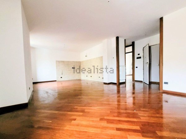 appartamento in vendita a Besana in Brianza