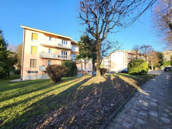 appartamento in vendita a Besana in Brianza