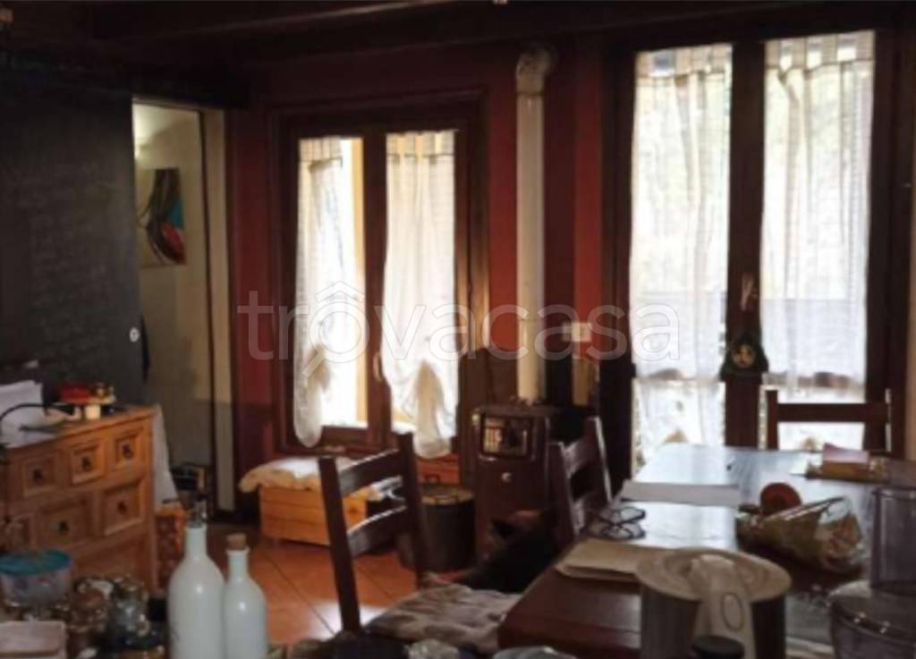 appartamento in vendita a Besana in Brianza