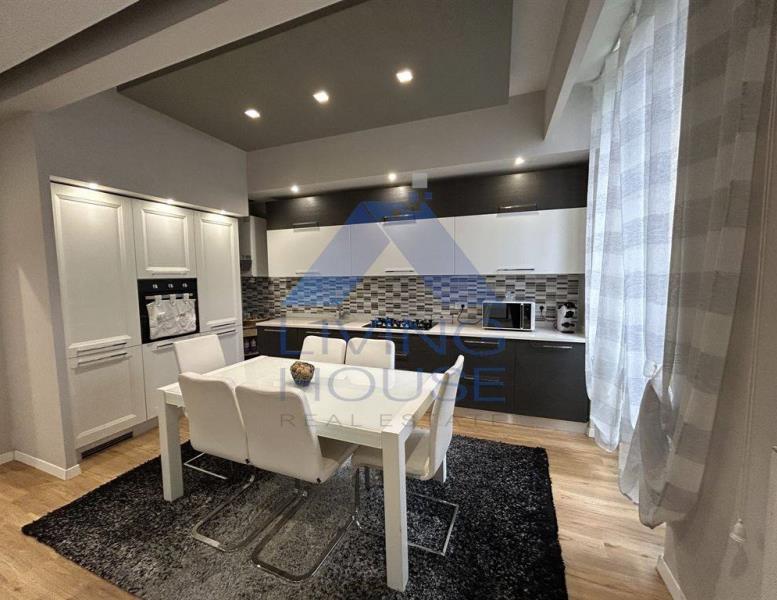 appartamento in vendita a Besana in Brianza