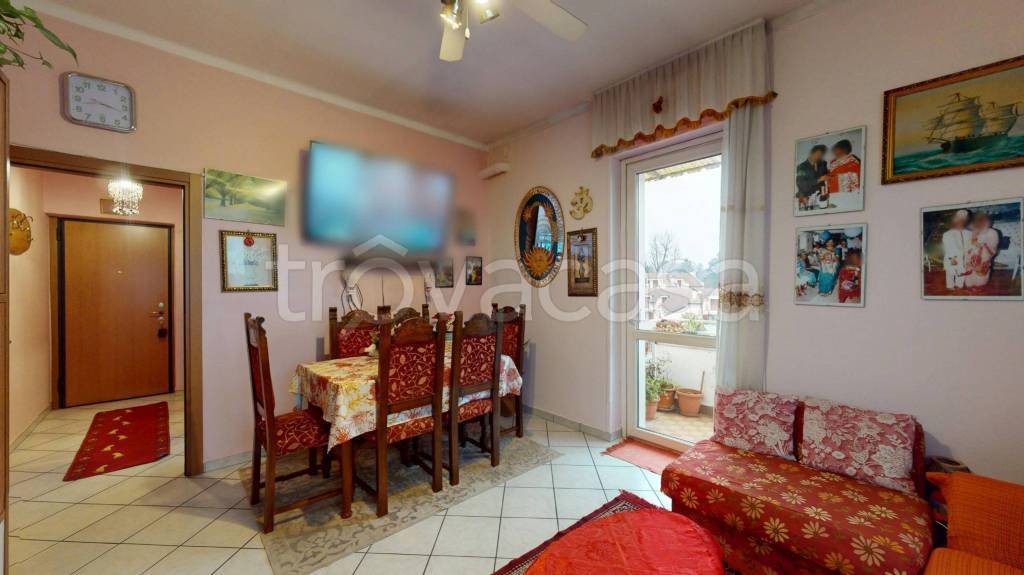 appartamento in vendita a Besana in Brianza