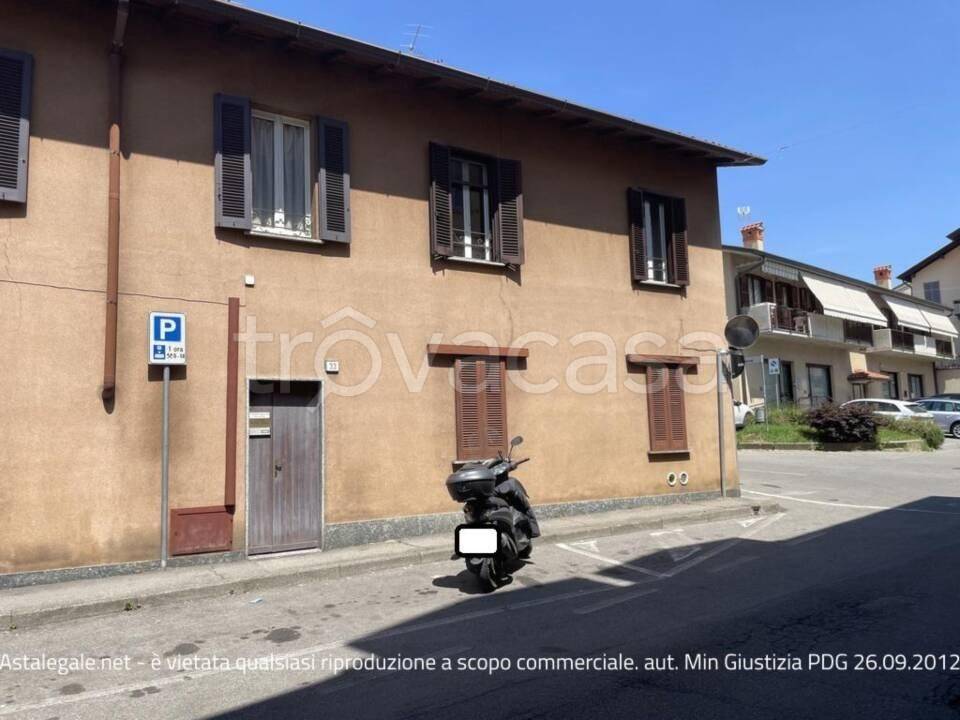 appartamento in vendita a Besana in Brianza