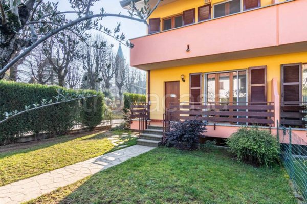 casa indipendente in vendita a Besana in Brianza