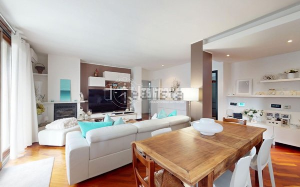 appartamento in vendita a Besana in Brianza