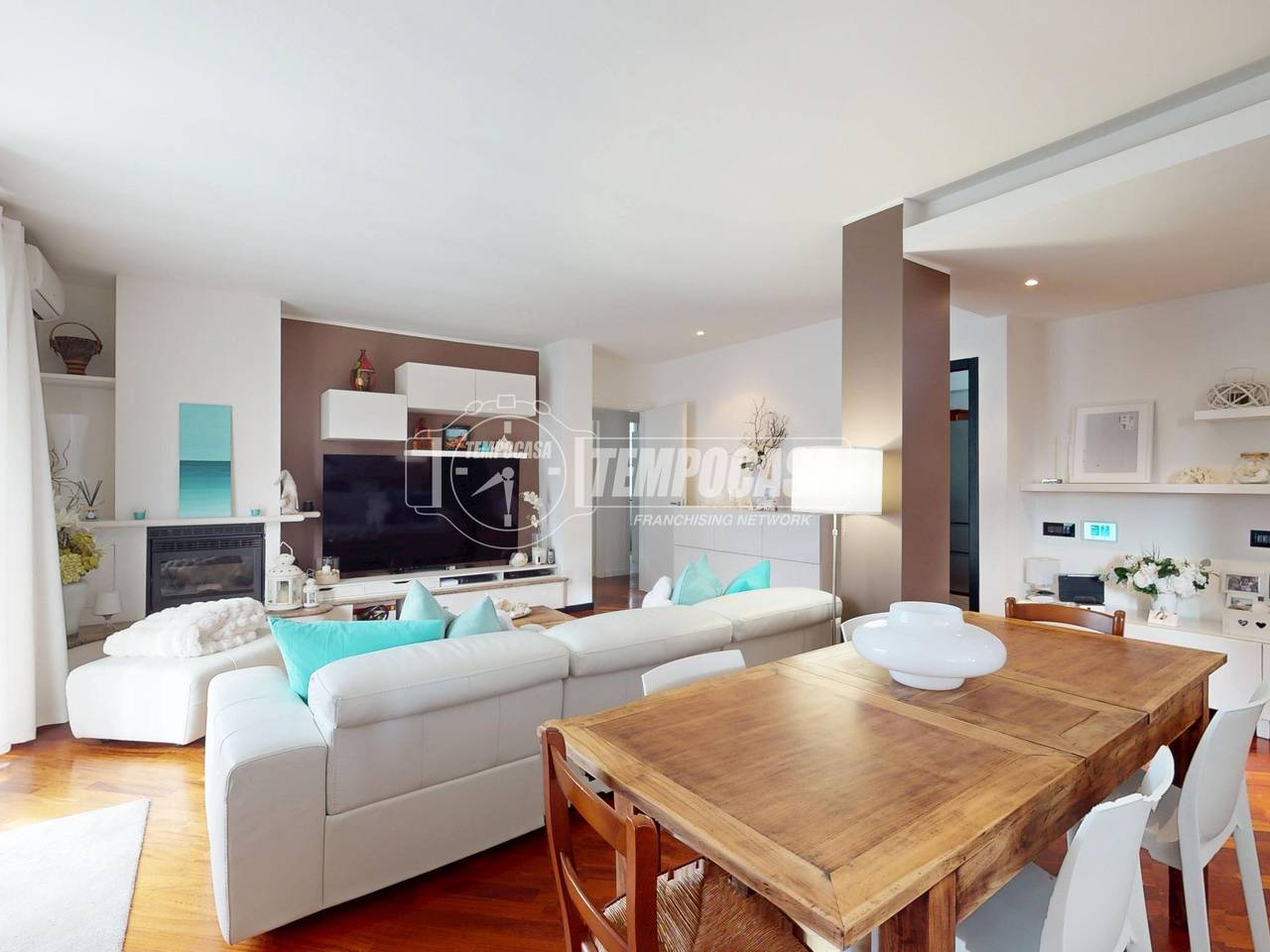 appartamento in vendita a Besana in Brianza