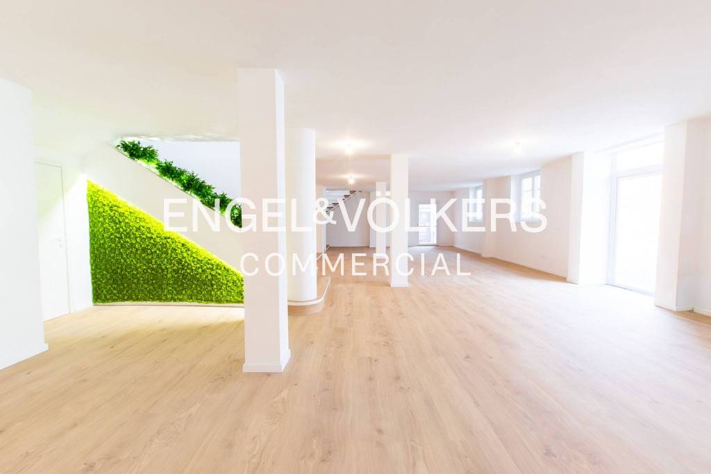 ufficio in vendita a Besana in Brianza