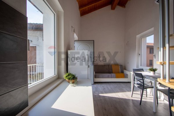 appartamento in vendita a Besana in Brianza