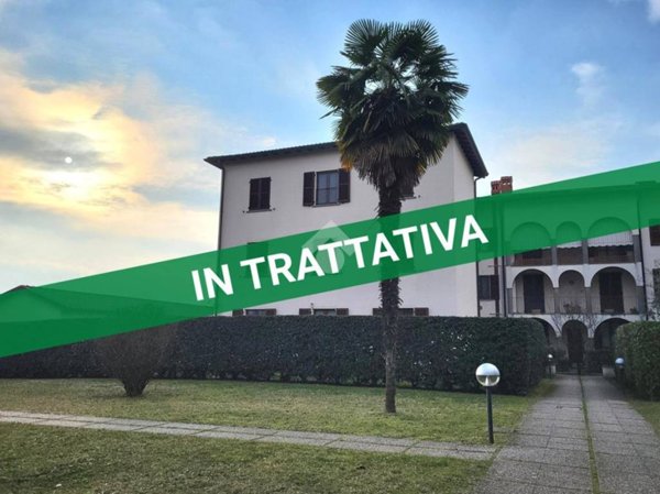appartamento in vendita a Besana in Brianza in zona Villa Raverio