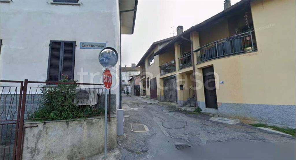 appartamento in vendita a Besana in Brianza