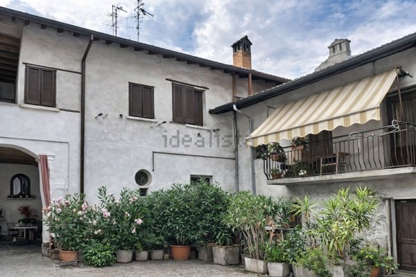 appartamento in vendita a Besana in Brianza