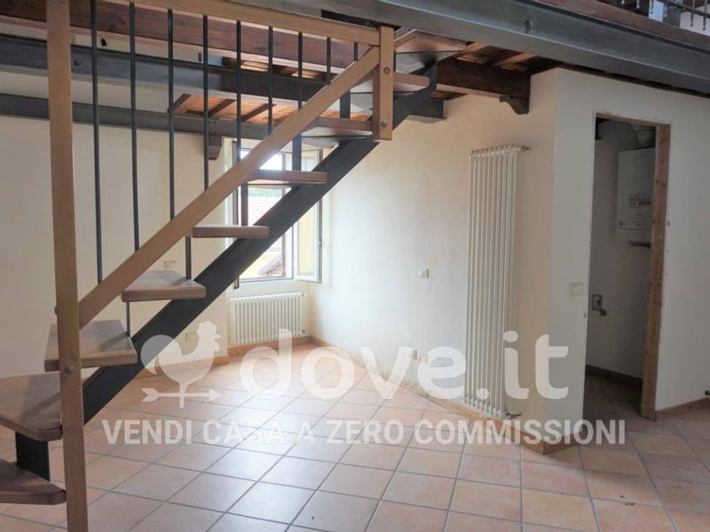 appartamento in vendita a Besana in Brianza