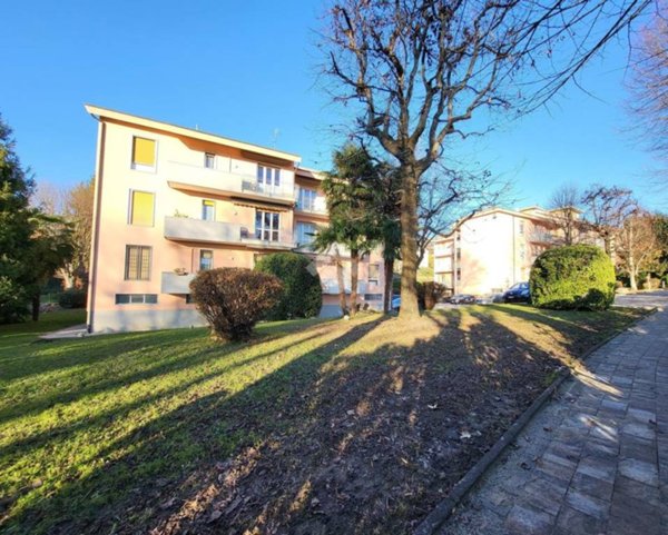 appartamento in vendita a Besana in Brianza