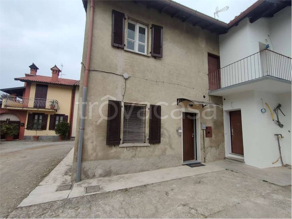 appartamento in vendita a Besana in Brianza