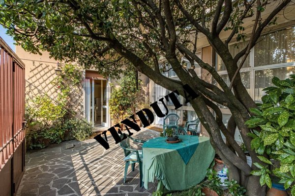 casa indipendente in vendita a Besana in Brianza