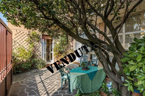 casa indipendente in vendita a Besana in Brianza