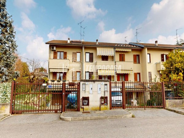 casa indipendente in vendita a Besana in Brianza