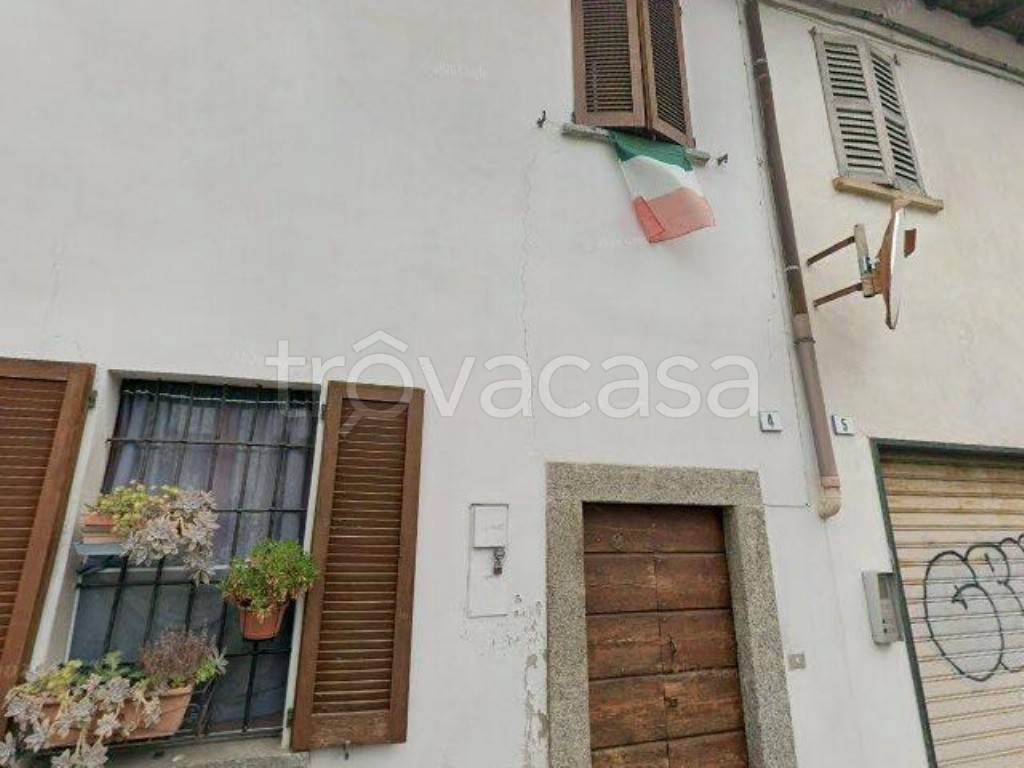 appartamento in vendita a Besana in Brianza