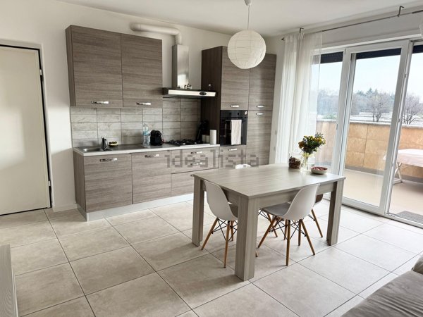 appartamento in vendita a Besana in Brianza