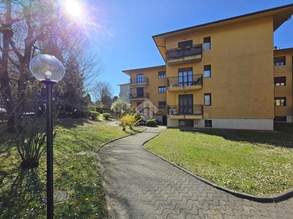 appartamento in vendita a Besana in Brianza