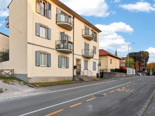 appartamento in vendita a Besana in Brianza