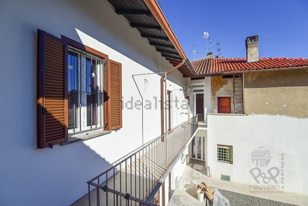 appartamento in vendita a Besana in Brianza in zona Calò