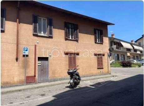 appartamento in vendita a Besana in Brianza