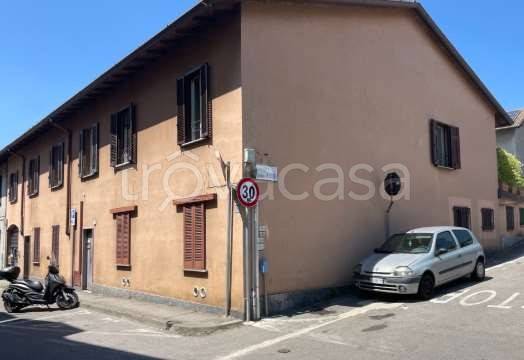 appartamento in vendita a Besana in Brianza