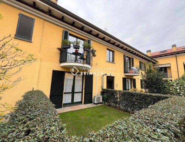 appartamento in vendita a Besana in Brianza