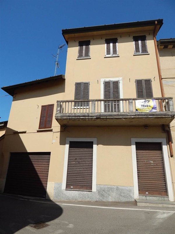 casa indipendente in vendita a Besana in Brianza