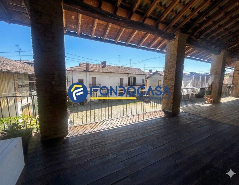 appartamento in vendita a Besana in Brianza in zona Calò