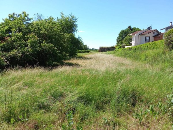terreno agricolo in vendita a Besana in Brianza