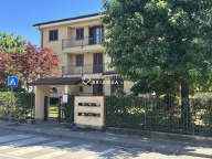 appartamento in vendita a Besana in Brianza