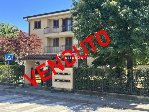 appartamento in vendita a Besana in Brianza