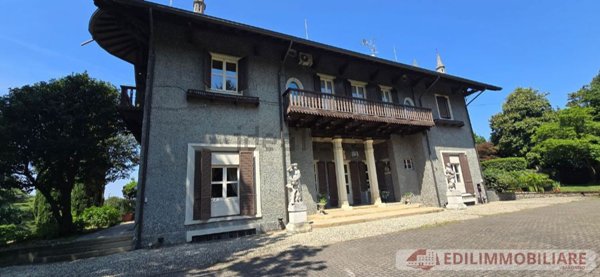villa in vendita a Besana in Brianza in zona Montesiro