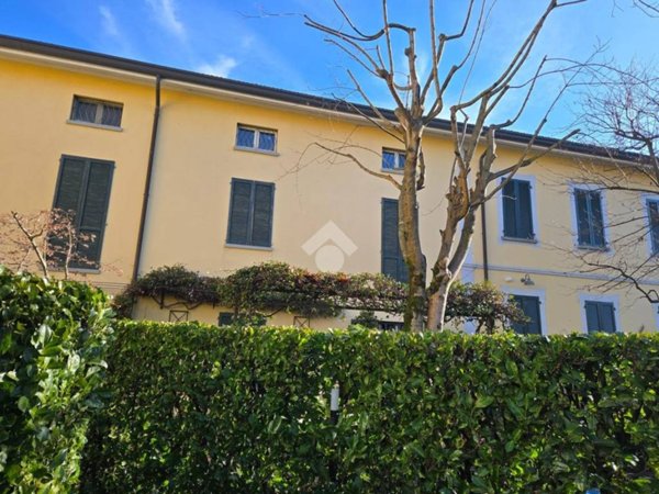 appartamento in vendita a Besana in Brianza