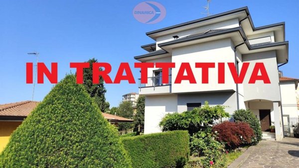appartamento in vendita a Besana in Brianza
