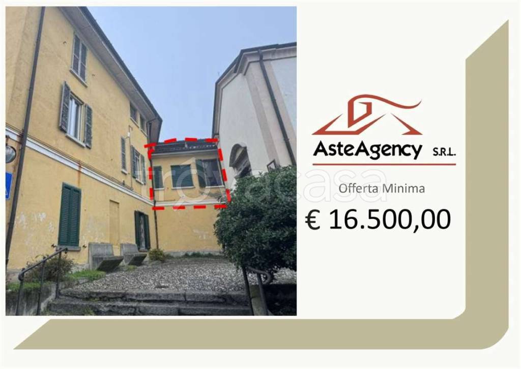 appartamento in vendita a Besana in Brianza in zona Montesiro