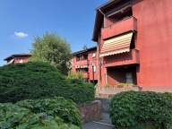 appartamento in vendita a Besana in Brianza in zona Villa Raverio