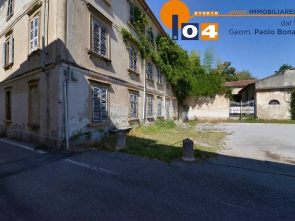 casa indipendente in vendita a Besana in Brianza