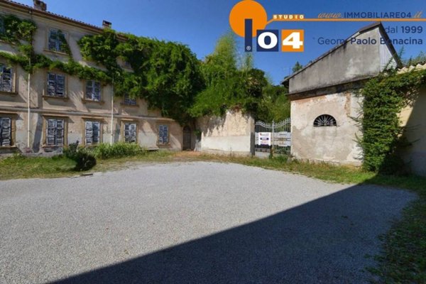 casa indipendente in vendita a Besana in Brianza
